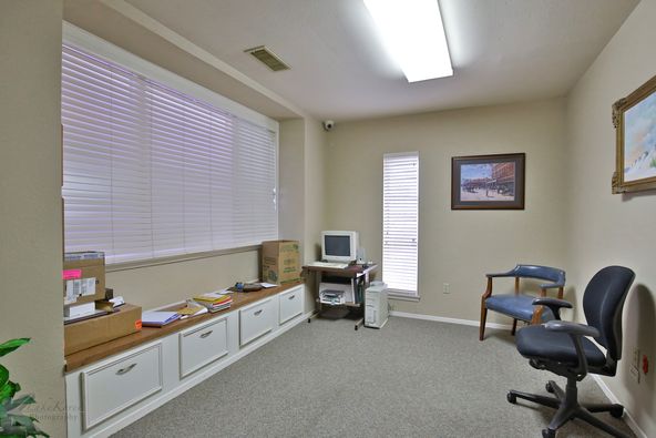 4015 Buffalo Gap Rd, Abilene, TX 79605